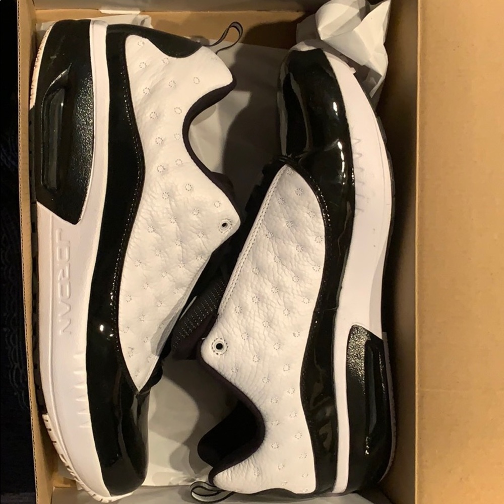 Men’s Jordan sneaker